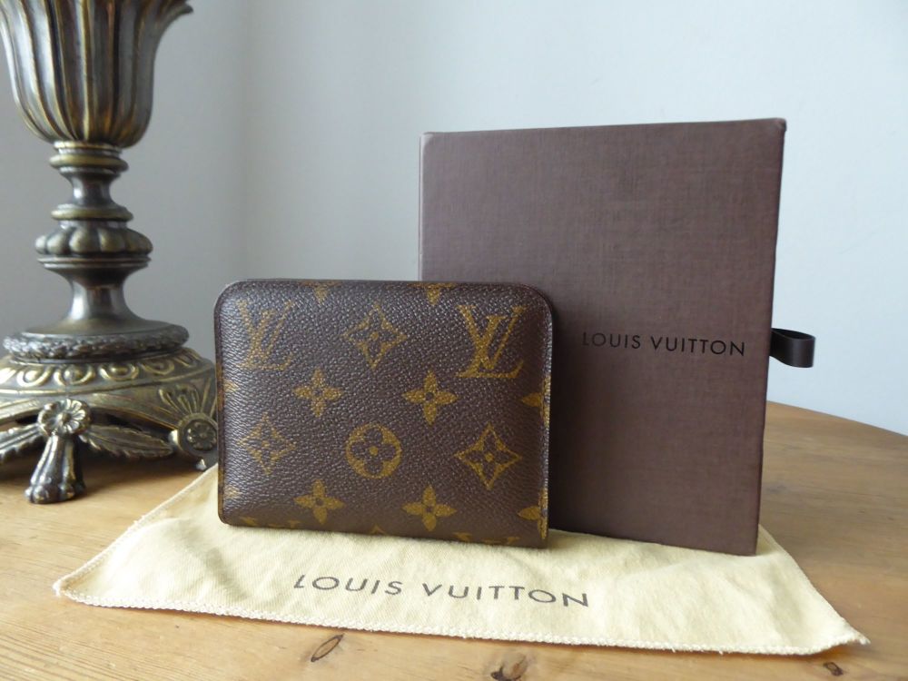 Louis Vuitton Insolite PM Compact Wallet Purse in Monogram - SOLD