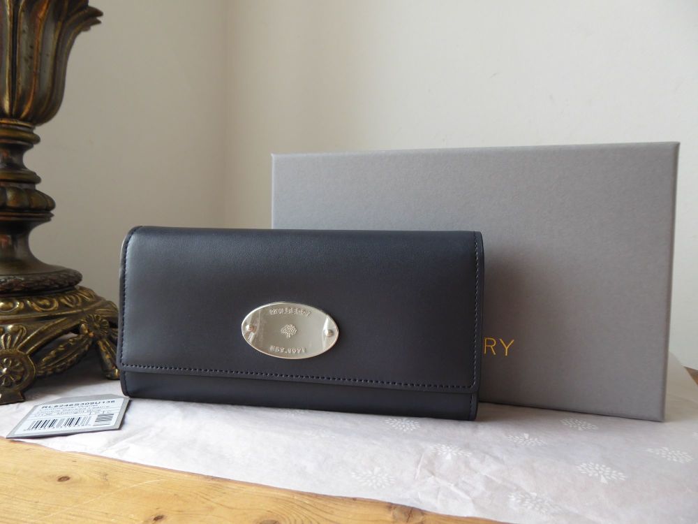 Mulberry Plaque Continental Wallet Purse in Midnight Double Backed Calf - N