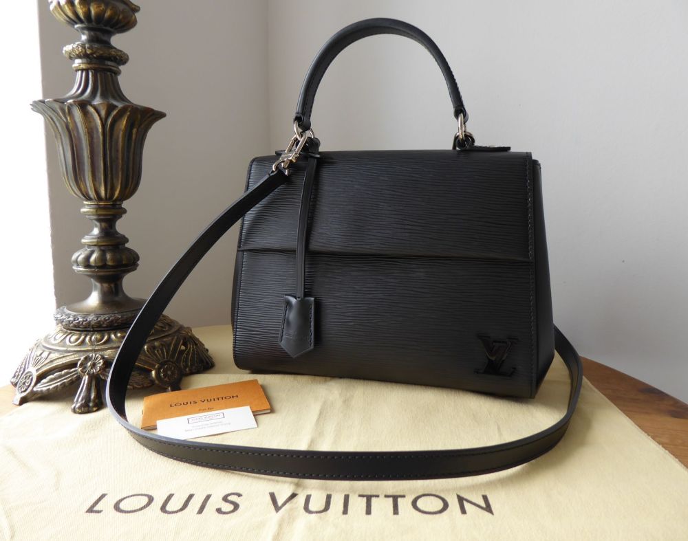 Louis Vuitton Black Epi Leather Cluny Shoulder Bag Louis Vuitton