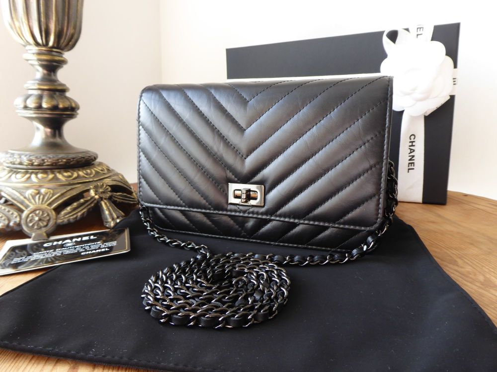 Chanel 'So Black' WoC Wallet On Chain Reissue In Chevron Quilted Calfskin  SOLD