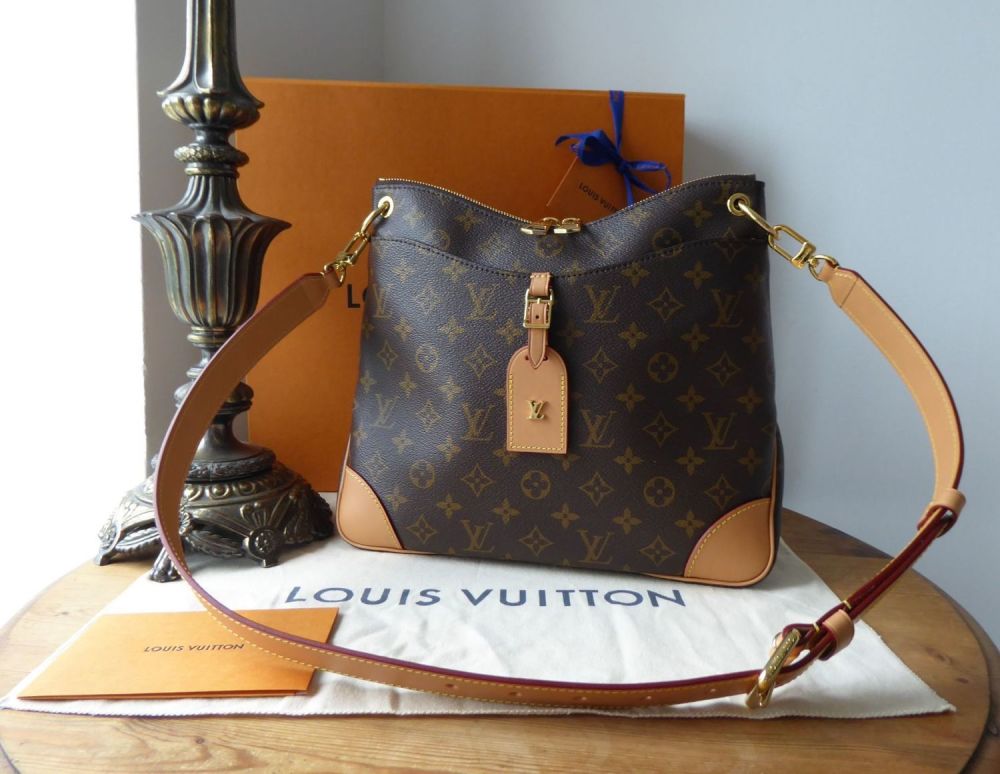 What's in my Odeon mm/ New release 2020/Louis Vuitton / lvlovermj