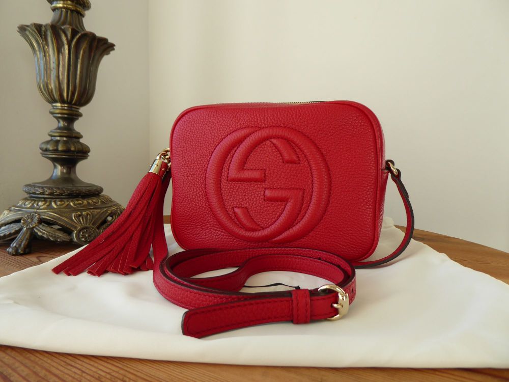 Gucci Soho Disco Crossbody Shoulder Bag in Red Pebbled Calfskin - As New
