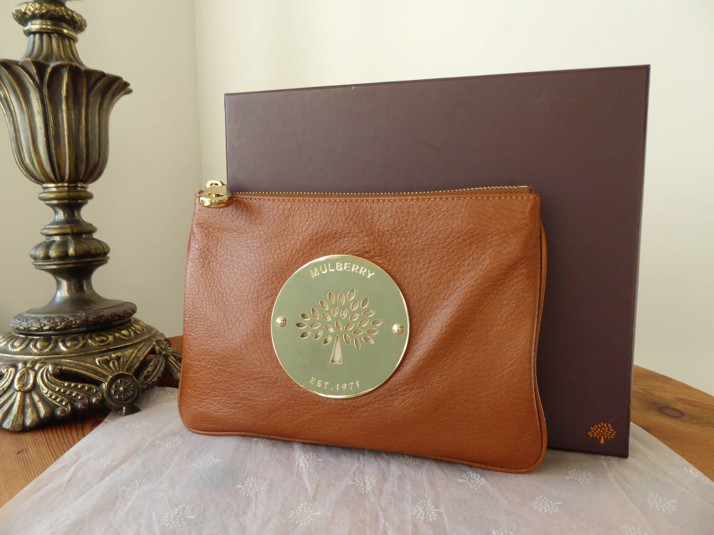 Mulberry Daria Medium Zip Pouch in Oak Soft Spongy Leather with Shiny Gold Hardware
