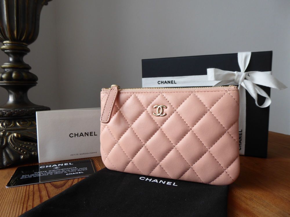 small chanel pouch