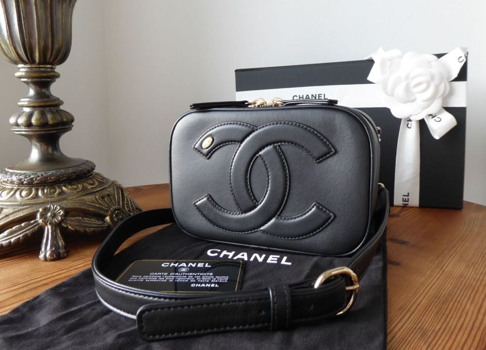 Chanel CC Mania Belt Bag in Smooth Black Lambkin with Gold Hardware