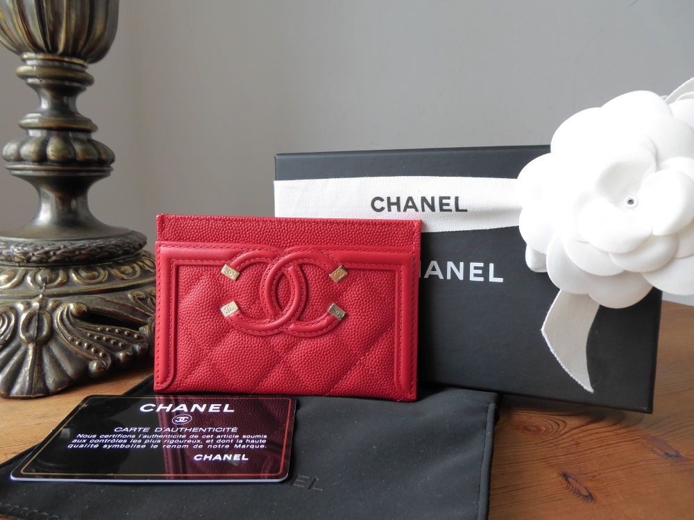 Chanel Filigree Card Slip Holder in Fiery Red Caviar with Champagne Gold Ha