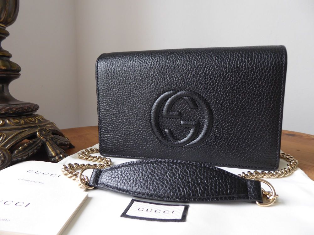 Gucci Soho Shoulder Clutch Wallet on Chain in Black Pebbled Calfskin - New