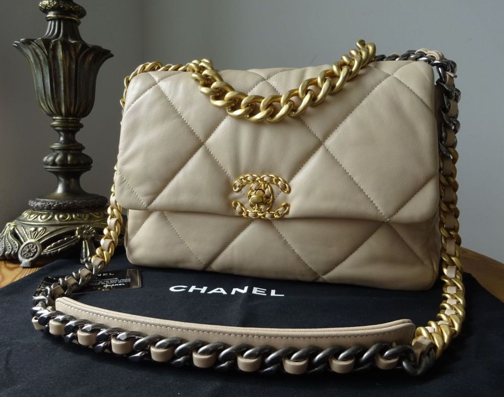 Chanel 19 Large Flap Bag in Cream Lambskin with Tricolore Hardware
