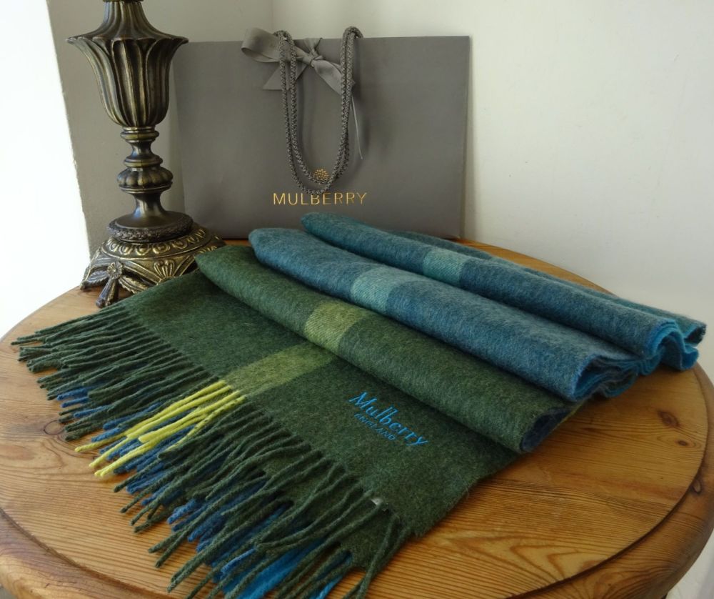 Mulberry Large Heritage Check Wrap Scarf in Teal Moss Lambswool - New*
