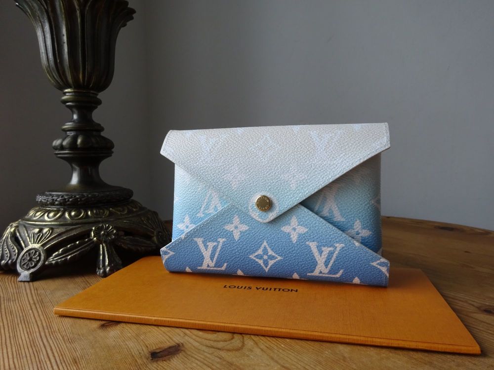 Louis Vuitton Envelope Pouch Monogram By the Pool Kirigami MM Blue