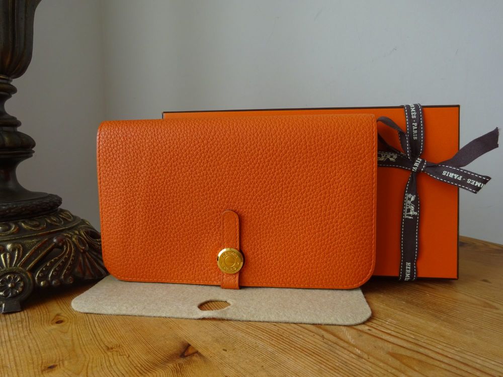 Hermès Orange H Togo Dogon Compact Wallet Palladium Hardware, 2008