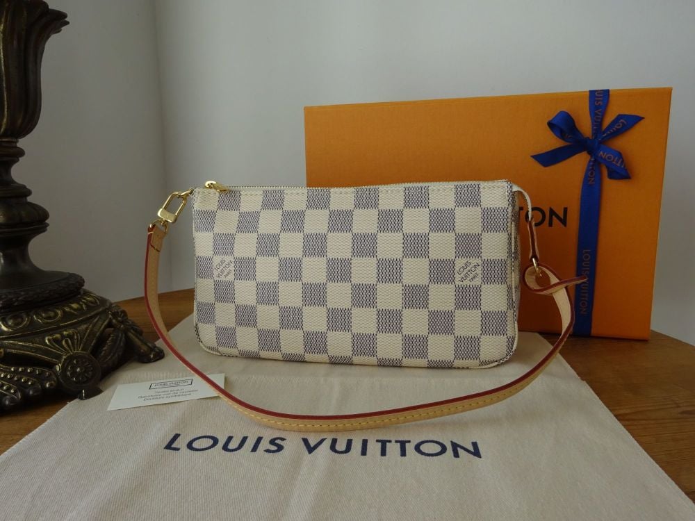 Louis Vuitton Pochette Accessoires in Damier Azur - As New