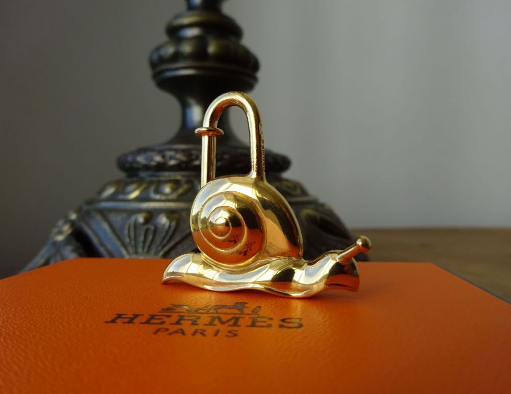 Hermès Snail Charm Cadena Padlock in Gold 'Anneé de la Routé'