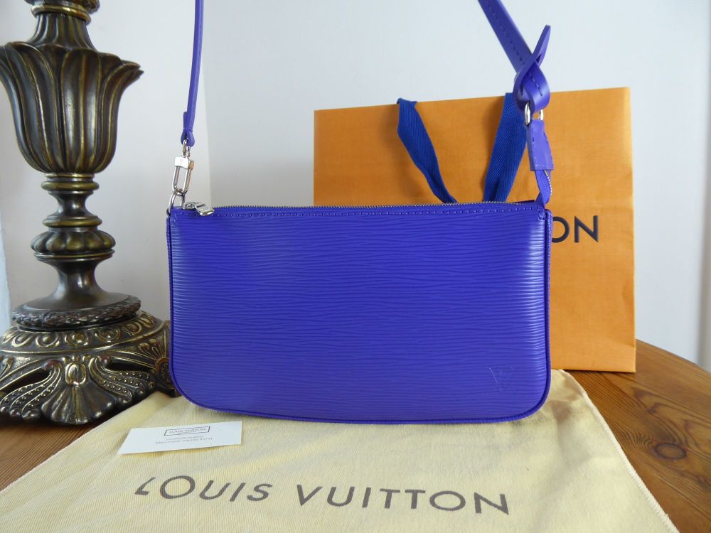 Louis Vuitton Pochette Accessoires NM in Epi Figue Purple