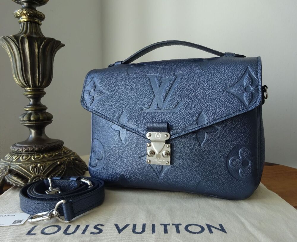 Louis Vuitton Pochette Metis in Navy Nacre Blue Iridescent Metallic Giant  Monogram Empreinte - SOLD