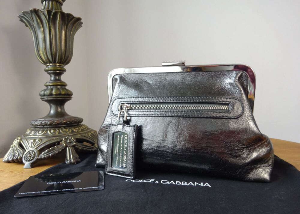Dolce & Gabbana Clutch in Metallic Gunmetal Silver Calfskin