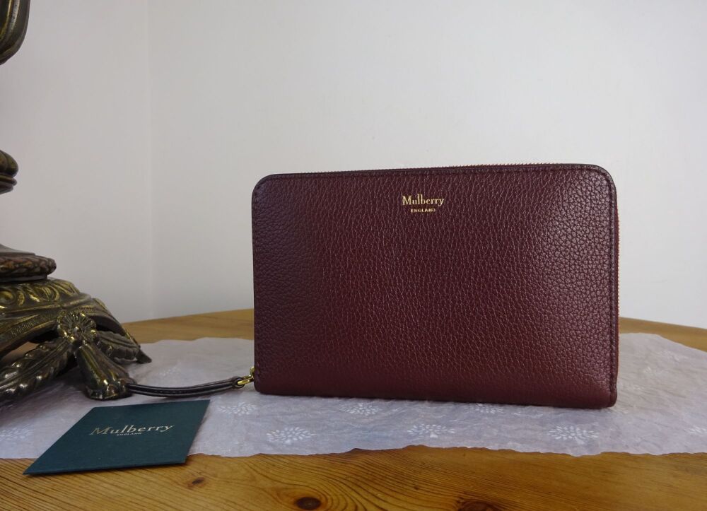 Mulberry Medium Zip Around Wallet in Burgundy Classic Grain Leather