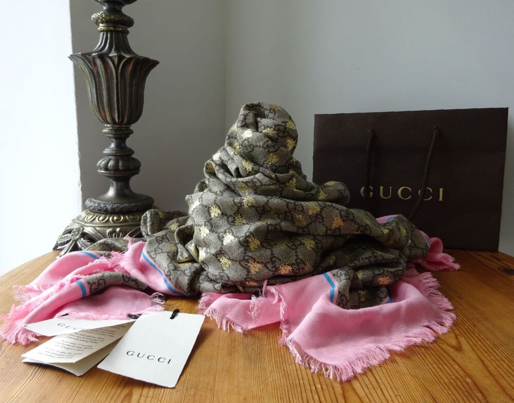 Gucci GG Gold Bees Scarf Square Wrap in Modal Silk - New *