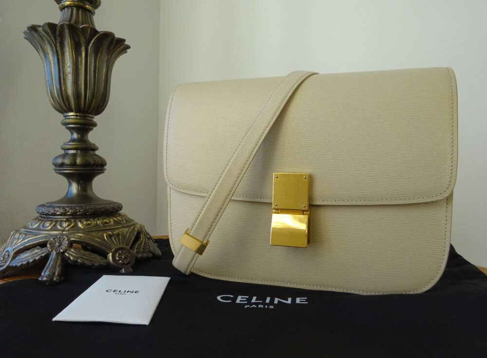 CÉLINE Medium Classic Bag in Linen Leige Textured Calfskin