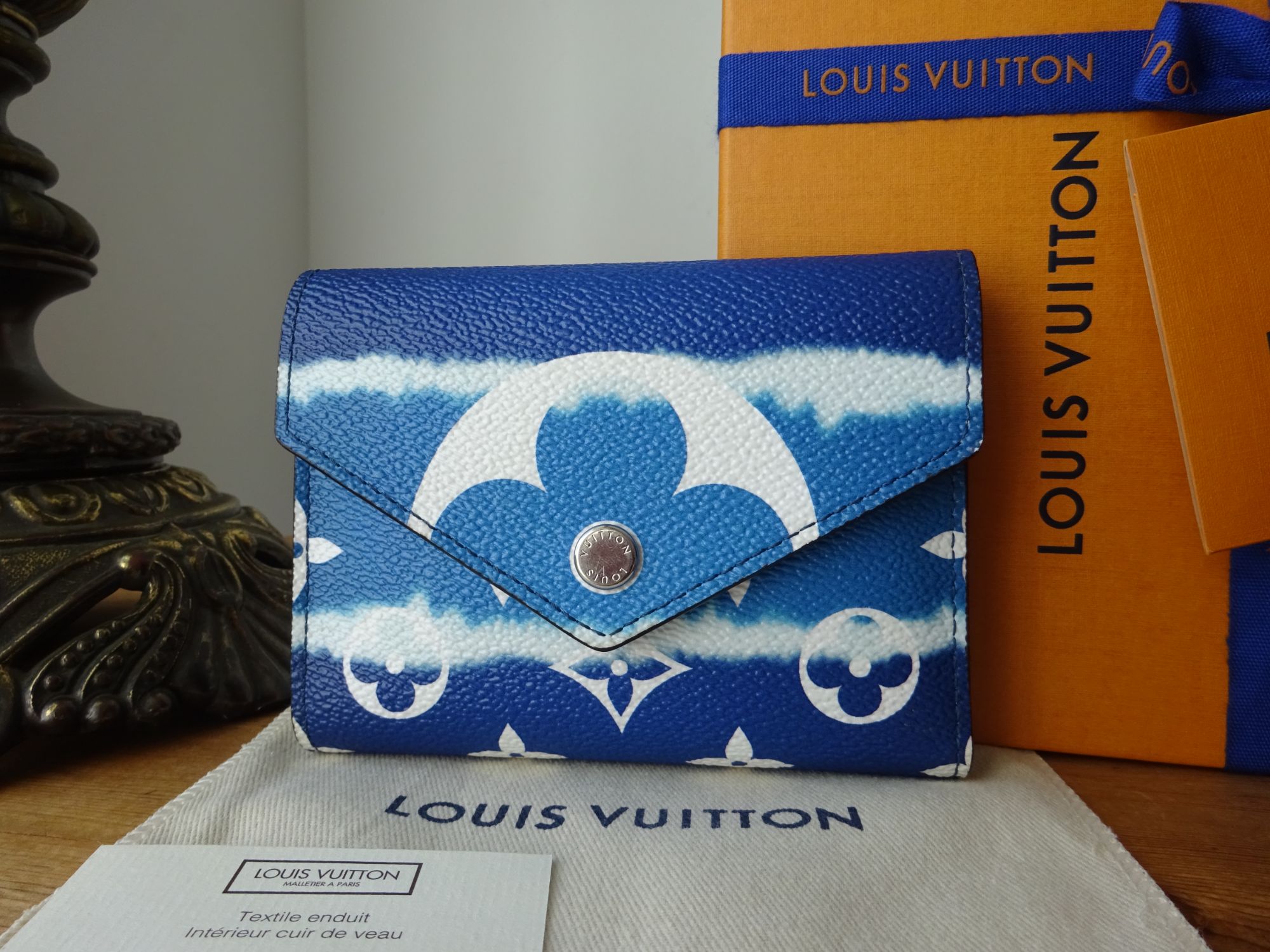 Louis Vuitton Limited Edition Victorine Wallet in Escale Blue