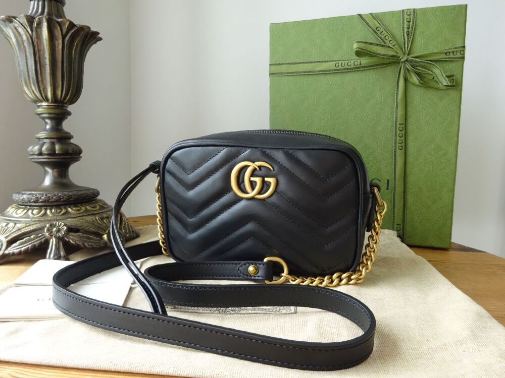 Gucci Marmont Mini Camera Bag in Black Matelassé Quilted Calfskin - New
