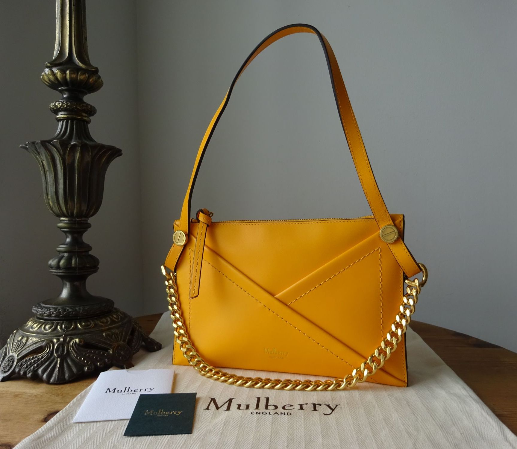 Mulberry M Zipped Pouch in Double Yellow Classic Smooth Calf