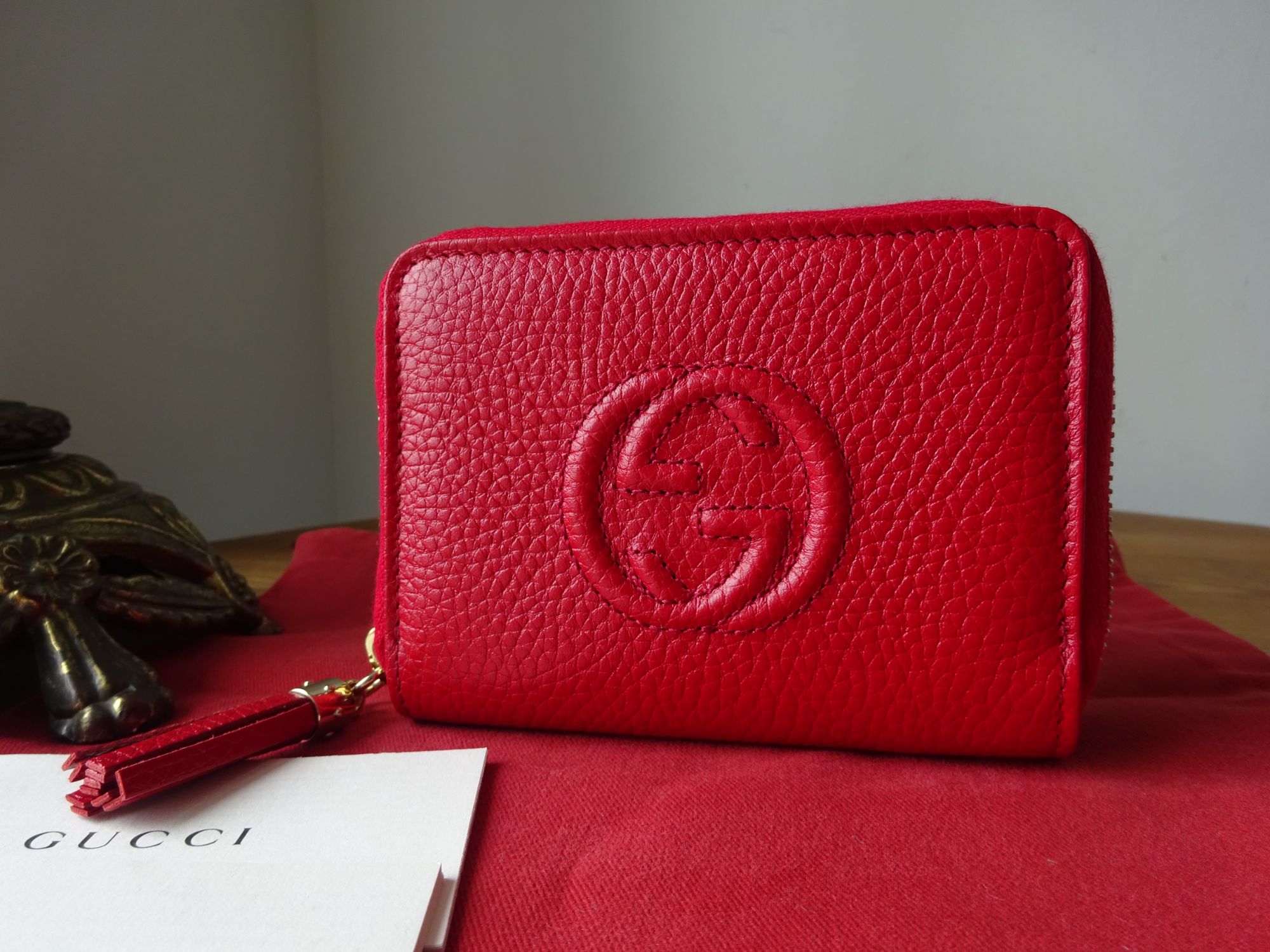 Gucci Soho Small Zip Around Card Coin Purse in Red Pebbled Calfskin