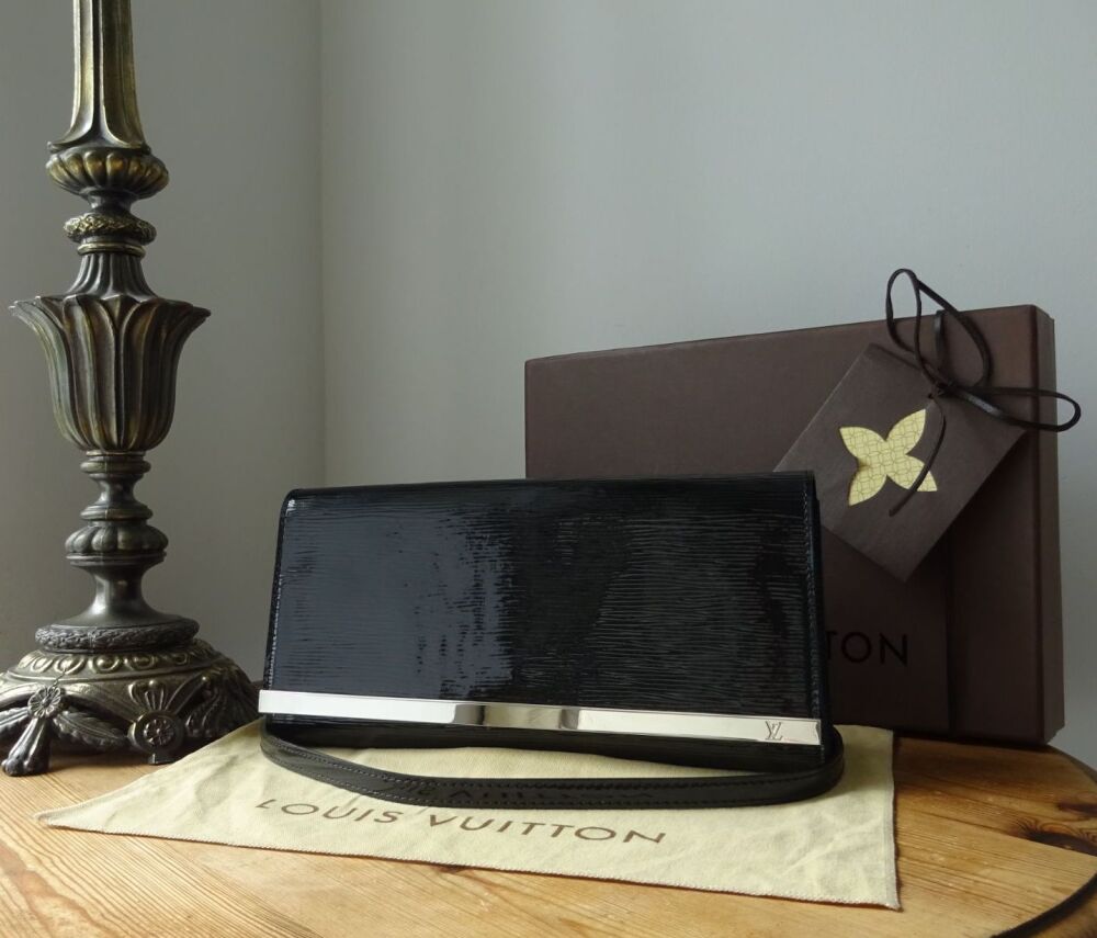 Louis Vuitton Sevigne Shoulder Clutch in Epi Noir Electrique with Shiny Silver Hardware