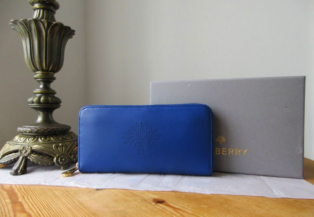 Mulberry Blossom Zip Around Continental Purse Wallet in Neon Blue Calf Nappa