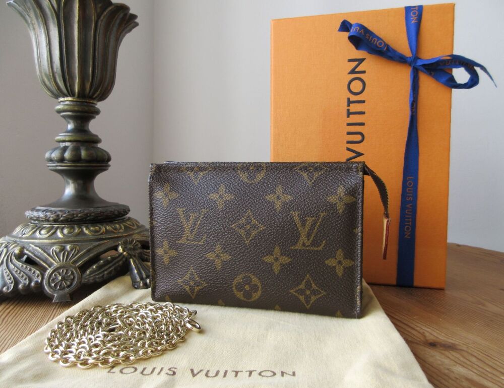 Louis Vuitton Toiletry Pouch 15 in Monogram with Conversion Kit