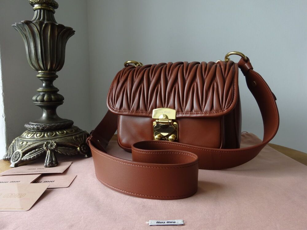 Miu miu aw16 bag shop