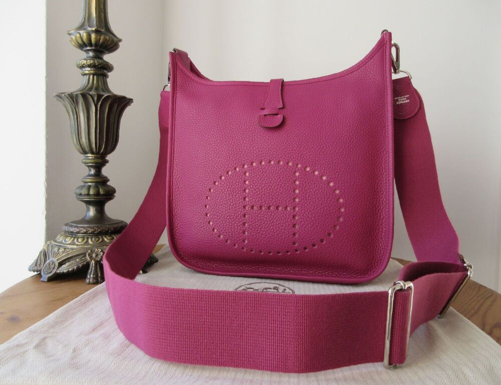 Herm&eacute;s Evelyne III 29 PM in Tosca Pink Taurillon