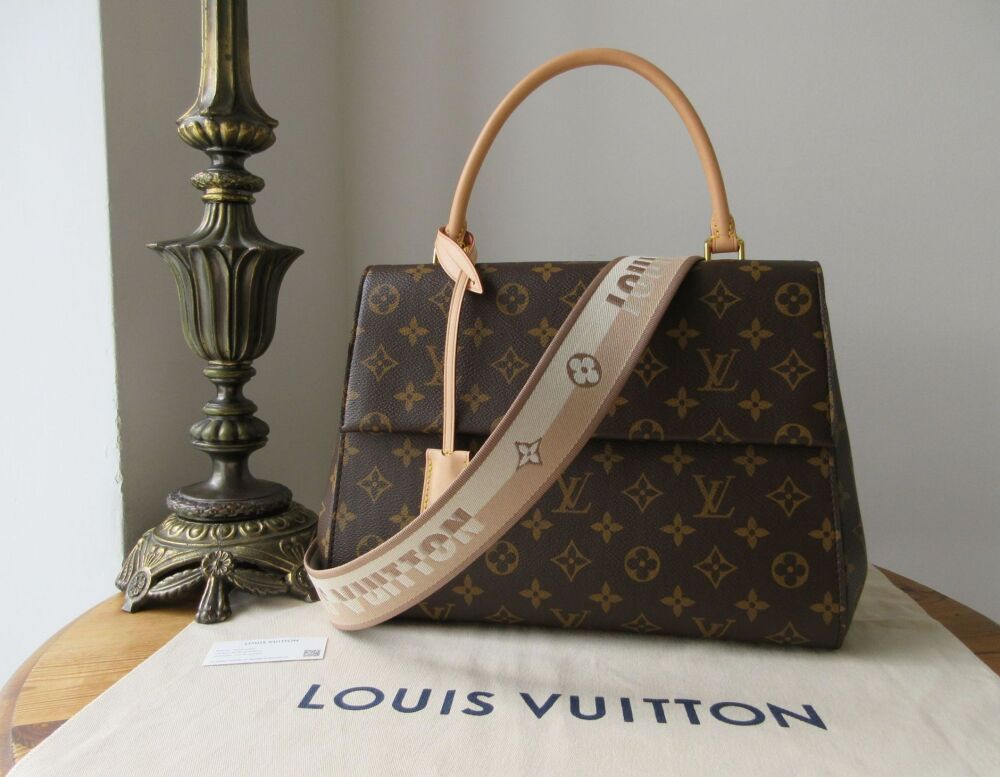 Louis Vuitton Cluny MM Monogram Beige