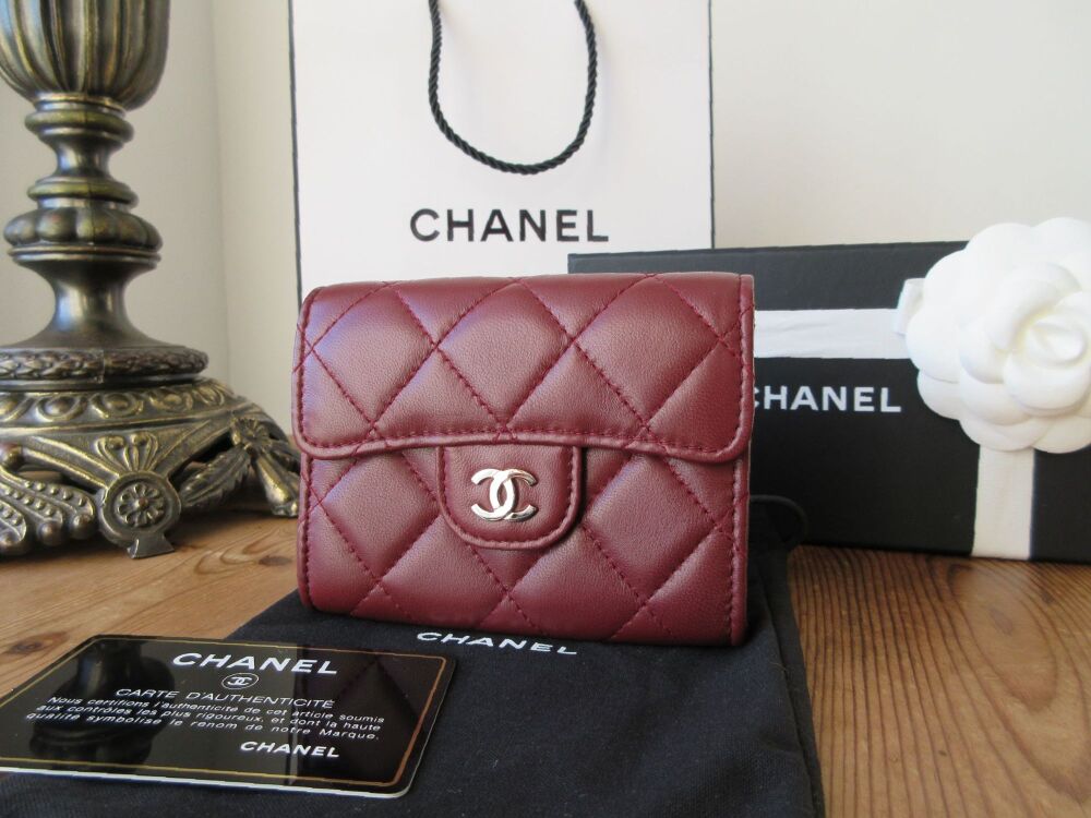 Chanel Classic Flap Coin Card Holder Wallet in Burgundy Quilted Lambskin wi