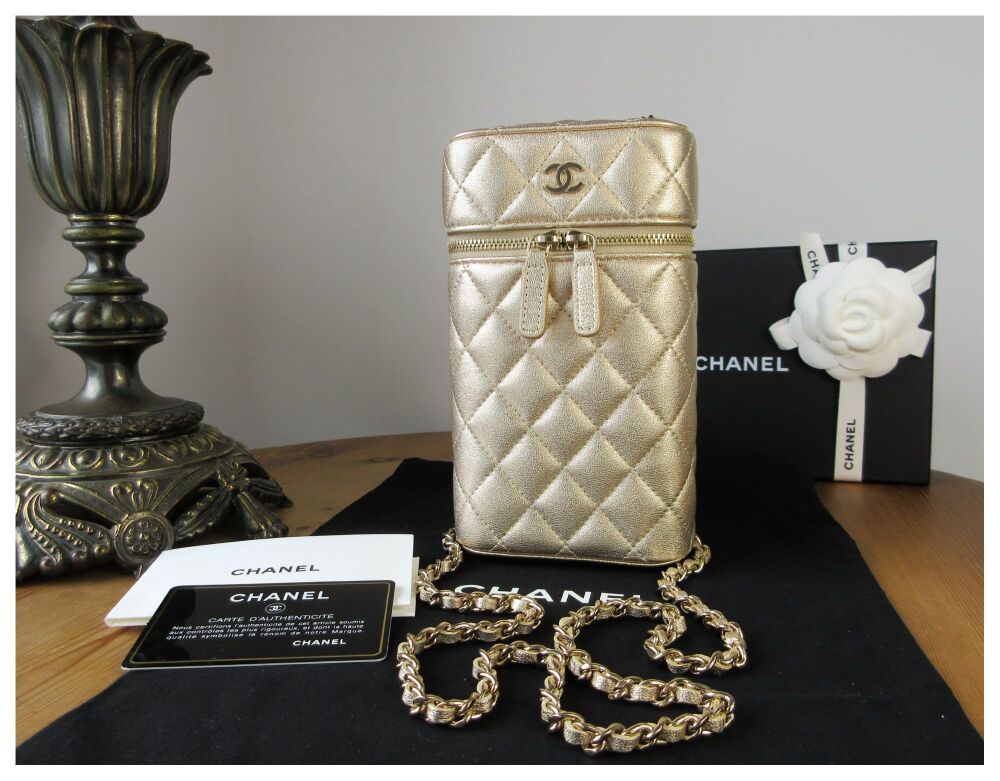 Chanel Vanity Phone Holder Crossbody With Chain in Metallic Gold Quilted Lambskin