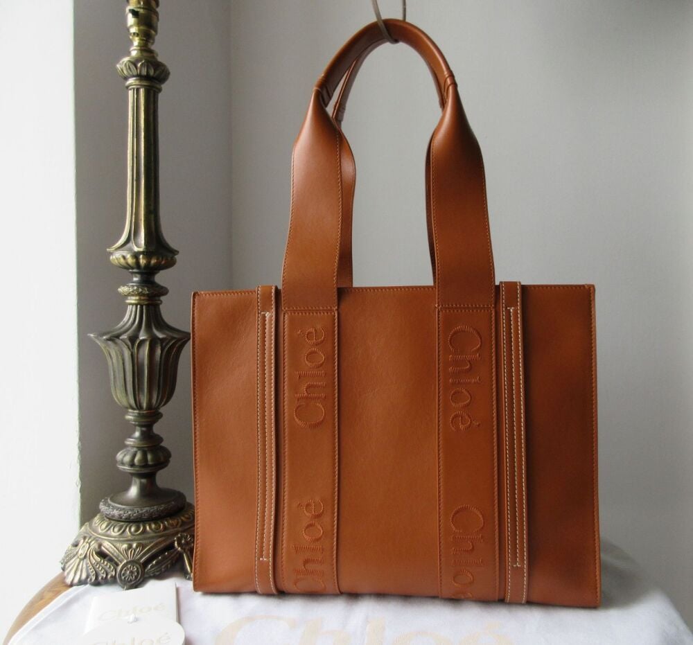 Chloé Woody Medium Tote in Caramel Calf Leather