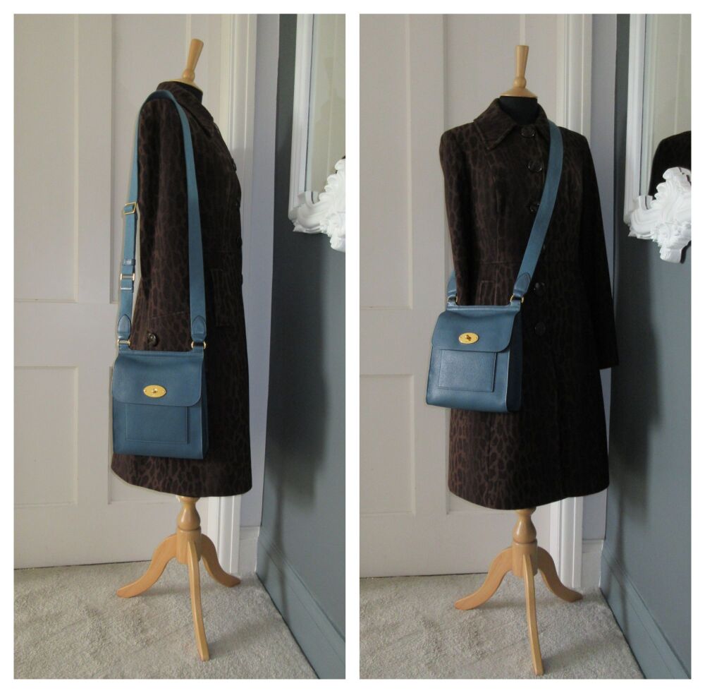 Mulberry Antony in Deep Sea Small Classic Grain Leather