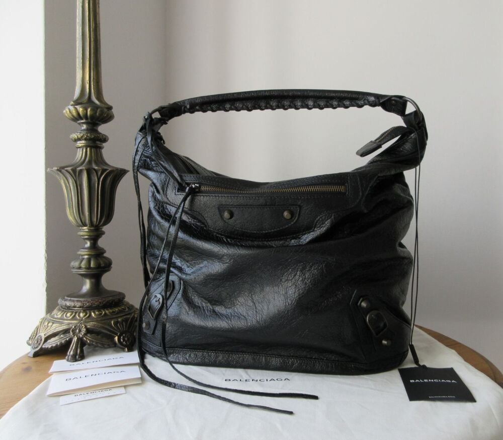 Balenciaga Classic Day Shoulder Hobo in Black Vintage Agneau