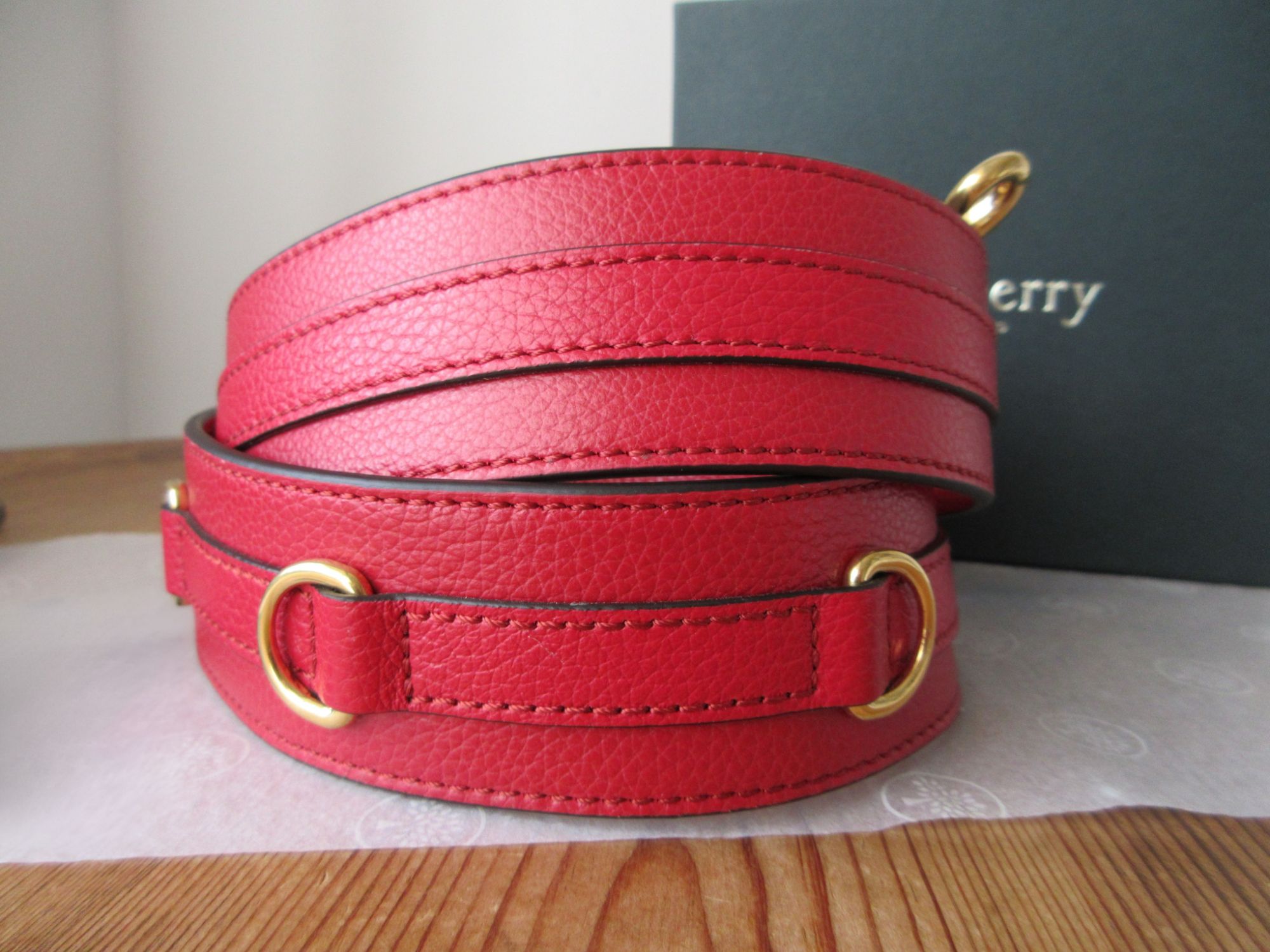 Mulberry D Ring Shoulder Strap in Scarlet Small Classic Grain New