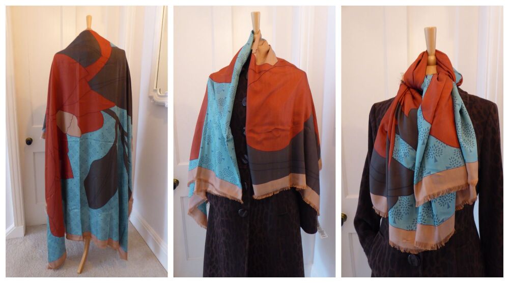 Mulberry AllOver Magnolia Square Scarf Wrap in Frozen Silk Mix