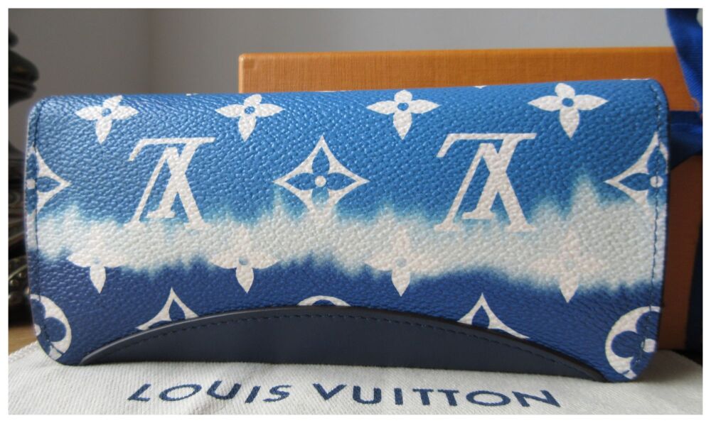 Louis Vuitton Limited Edition Escale Blue Etui Lunette Sunglasses Case