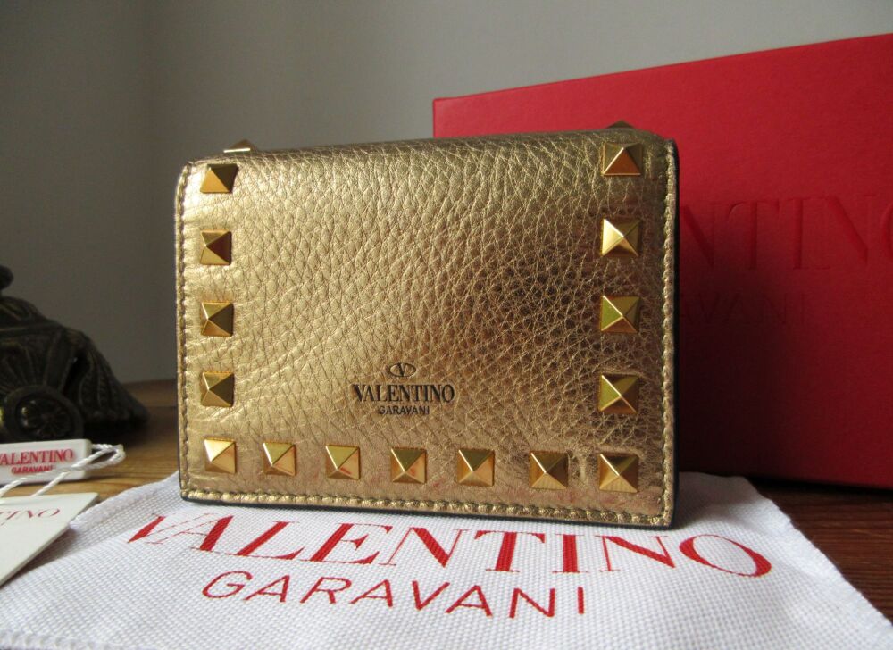 Valentino Garavani Rockstud Compact Wallet in Metallic Gold Calfskin