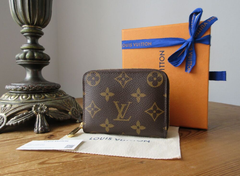 Louis Vuitton Zippy Compact Coin Card Purse Wallet in Monogram - SOLD