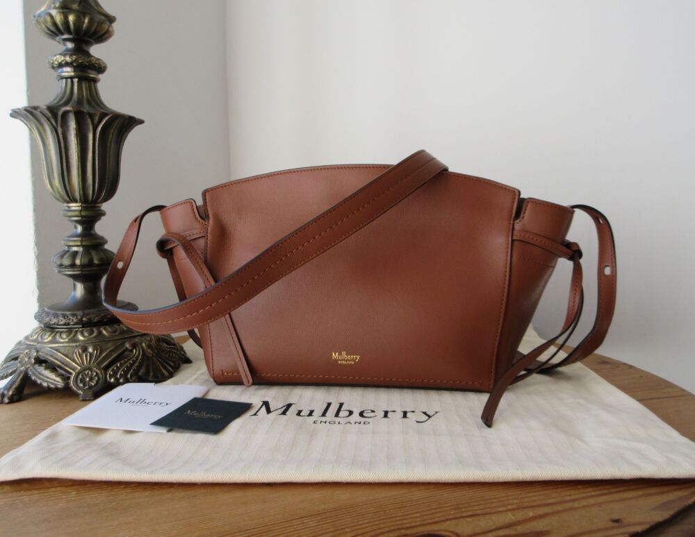 Mulberry Clovelly Crossbody in Bright Oak Micro Classic Grain
