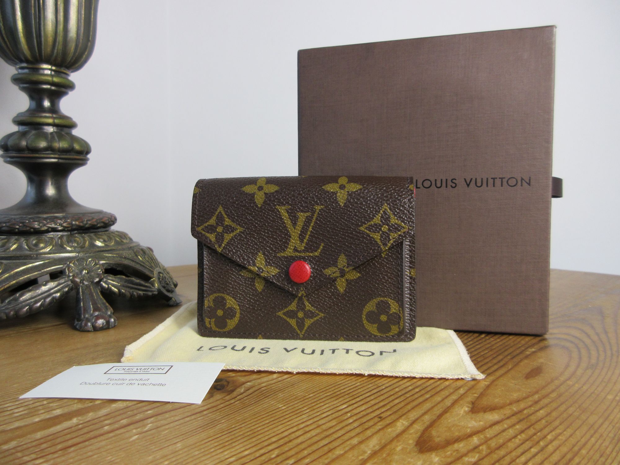 Louis Vuitton Portefeuille Marie Compact Envelope Wallet in Monogram Rouge