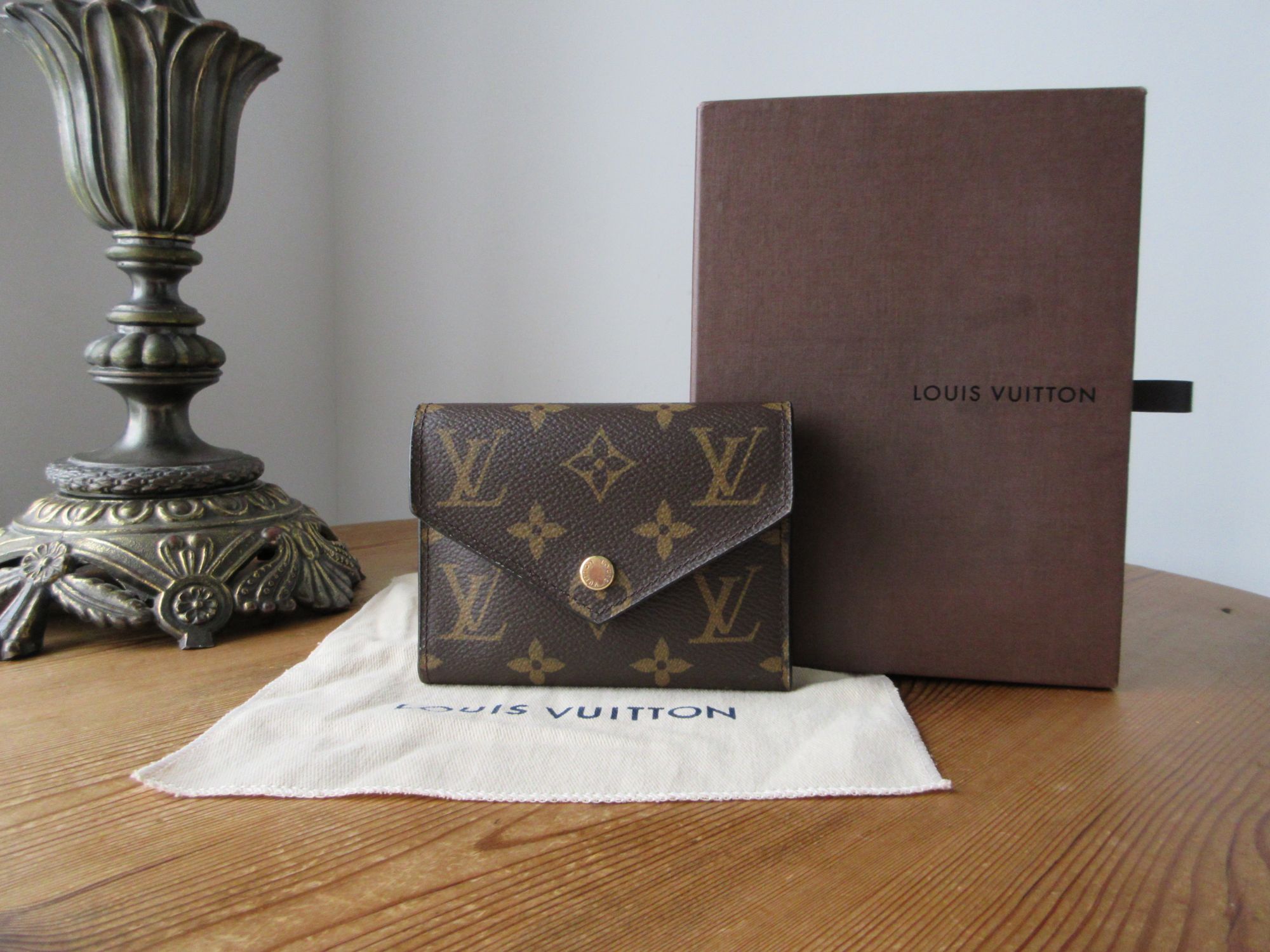 Louis Vuitton Victorine Compact Wallet in Monogram