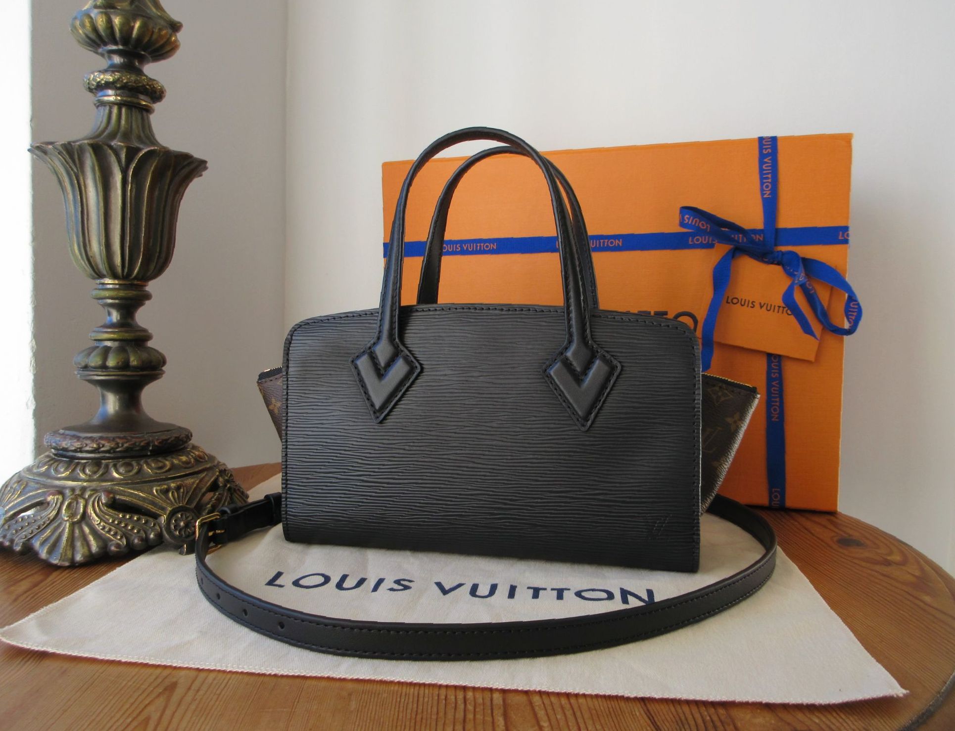 Louis Vuitton Varenne East West Shoulder Bag in Epi Noir