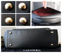 Chanel Medium Business Affinity Bag in Black Caviar with Gold Hardware