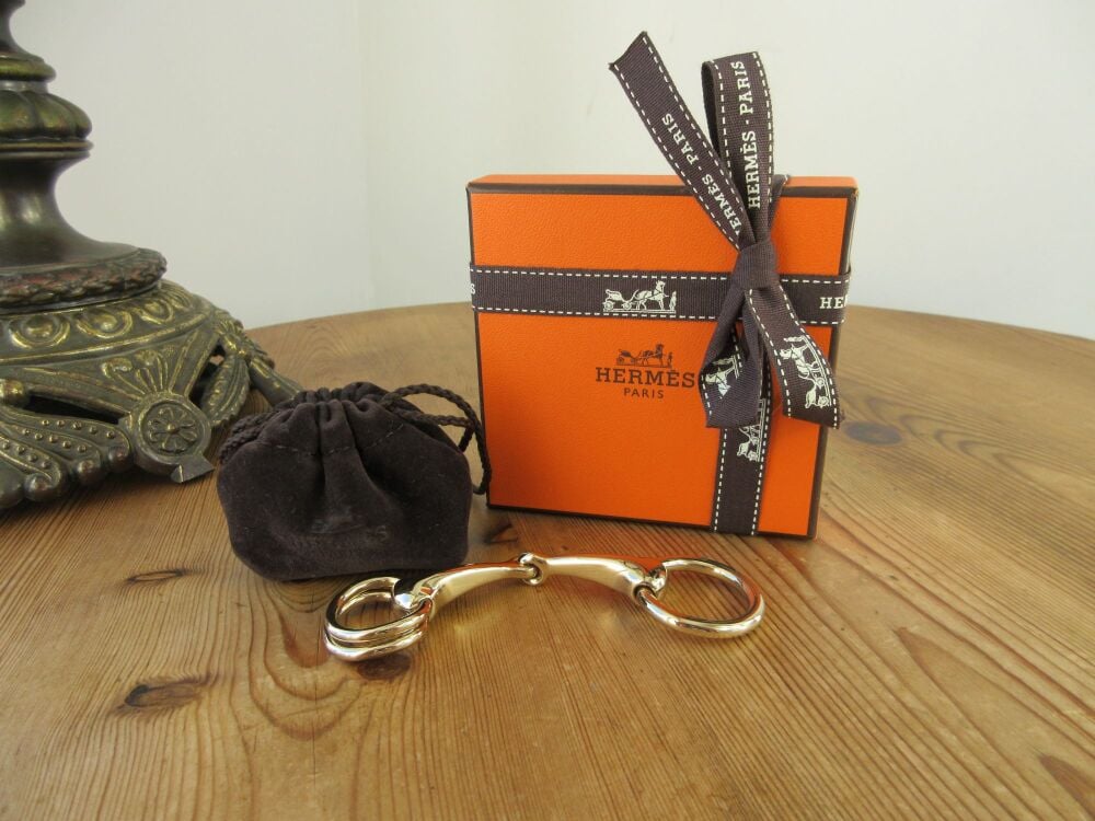 Hermés Mors Scarf 90 Scarf Ring in Golden Permabrass