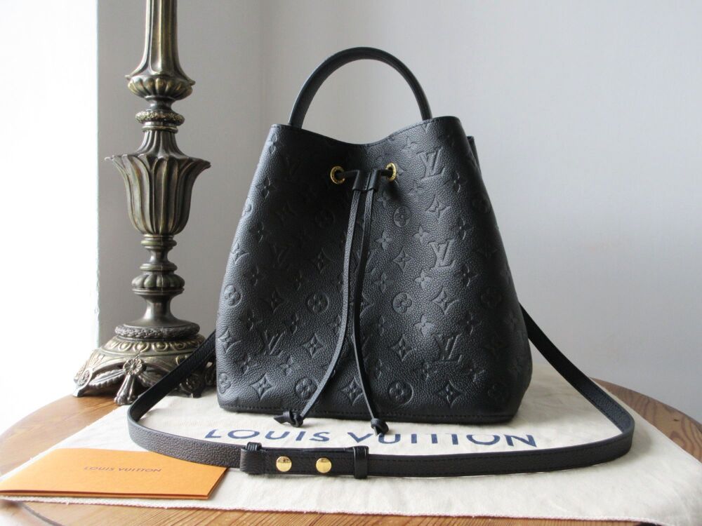 Louis Vuitton NéoNoé MM Bucket Bag in Monogram Empreinte Noir
